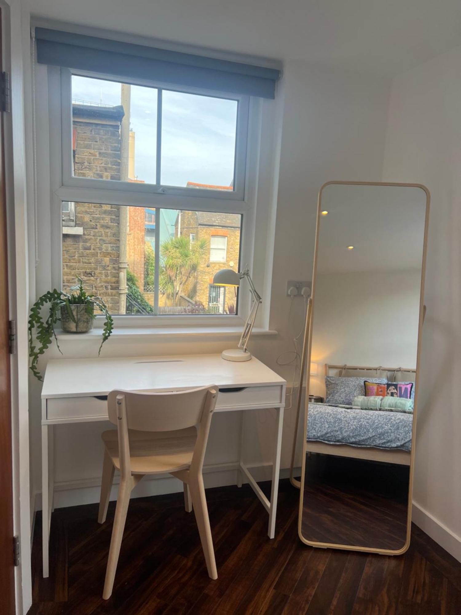 Spacious Battersea Rooms And Apartments Лондон Екстериор снимка