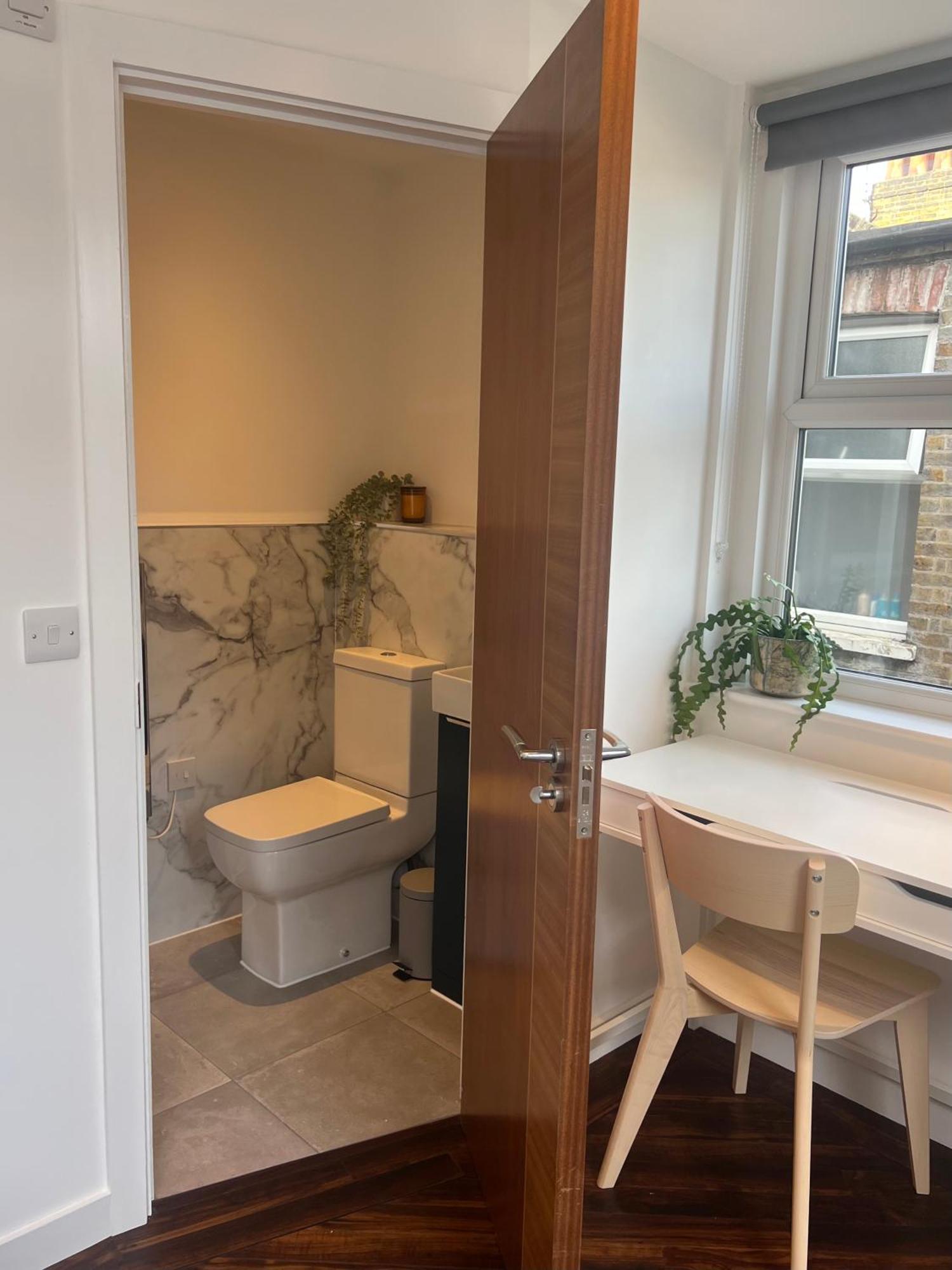 Spacious Battersea Rooms And Apartments Лондон Екстериор снимка